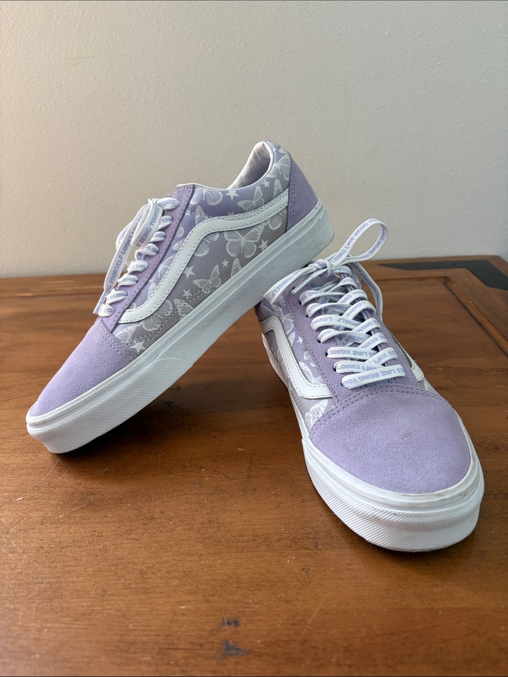 Vans Lavender Butterfly Old Skool Sneakers Size 10 - Picture 1 of 11